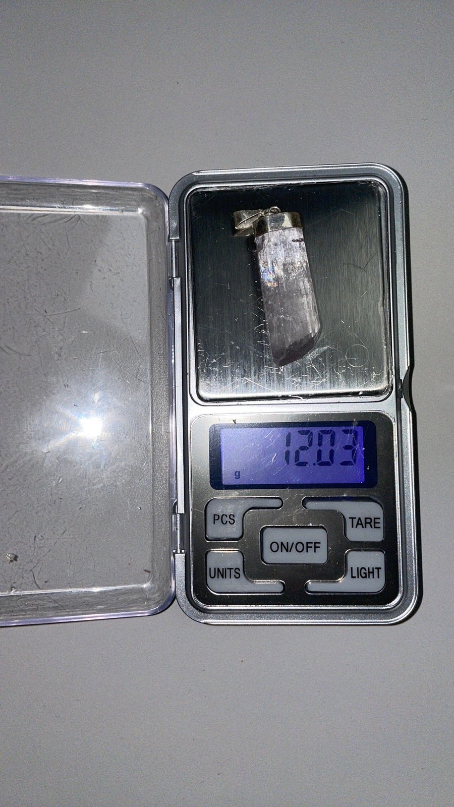 Gem quality Kunzite and silver pendant
