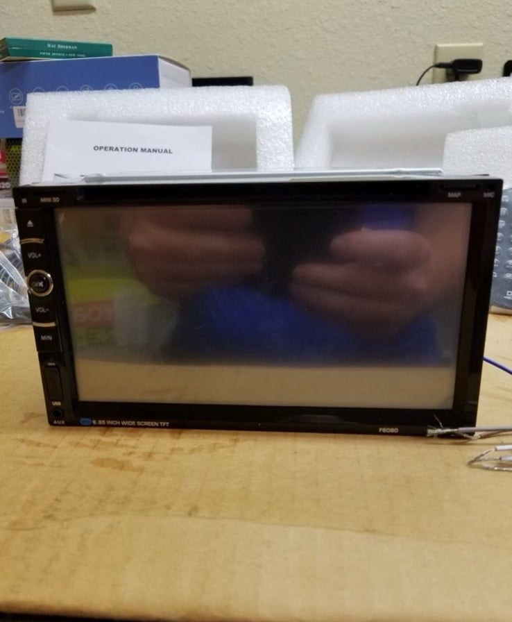 XSound F6080 6.95 inch WIDE SCREEN LED TFT (Touchscreen) 52 X 4 watts AM/ FM+DVD