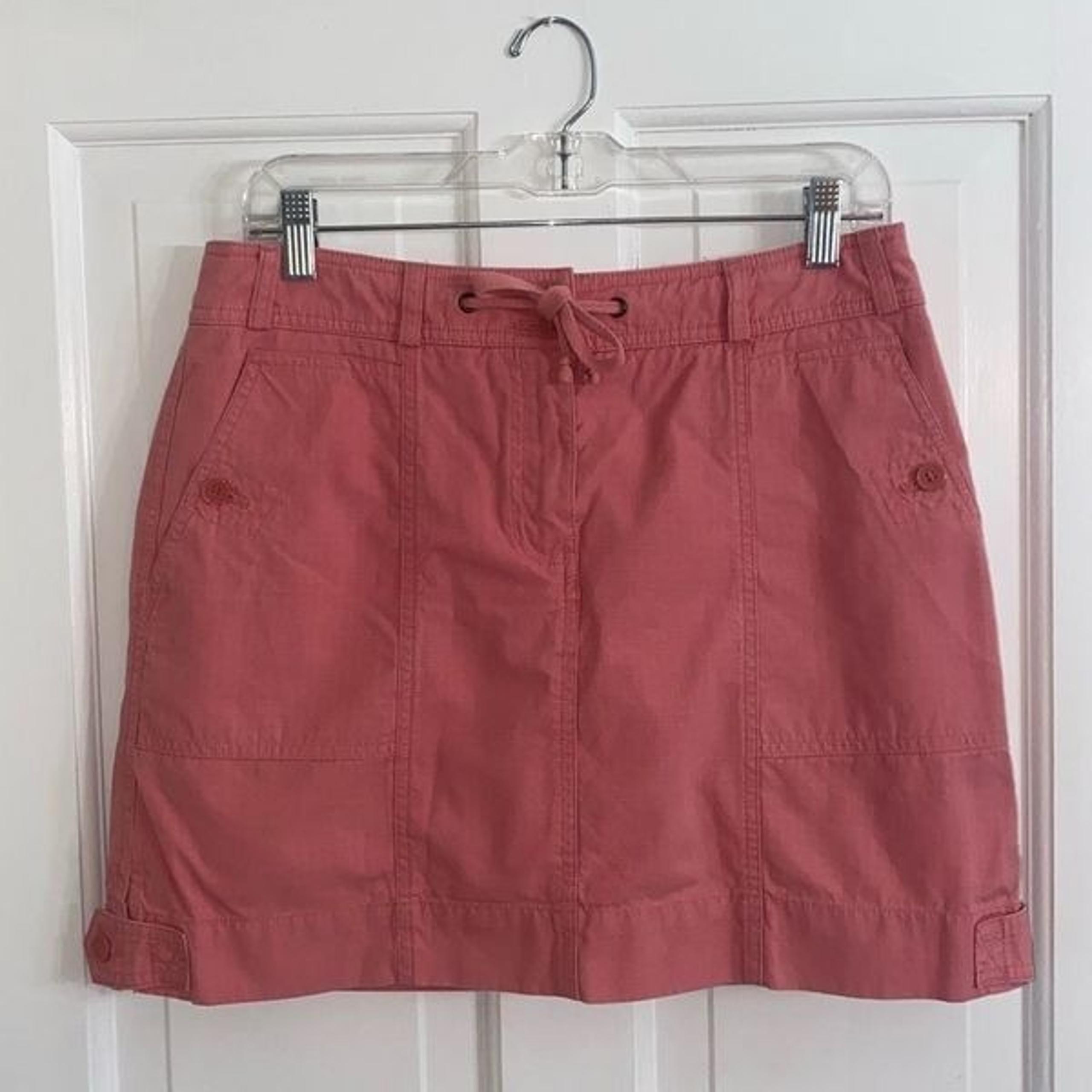 Jones New York pink cargo skort size 8