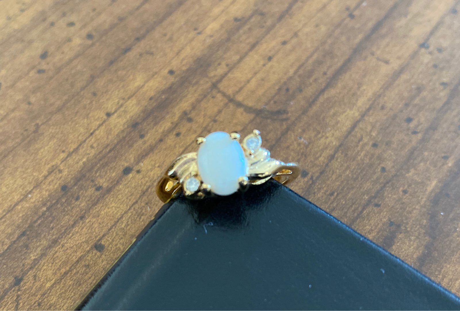 Vintage Opal Ring, size 7, unused