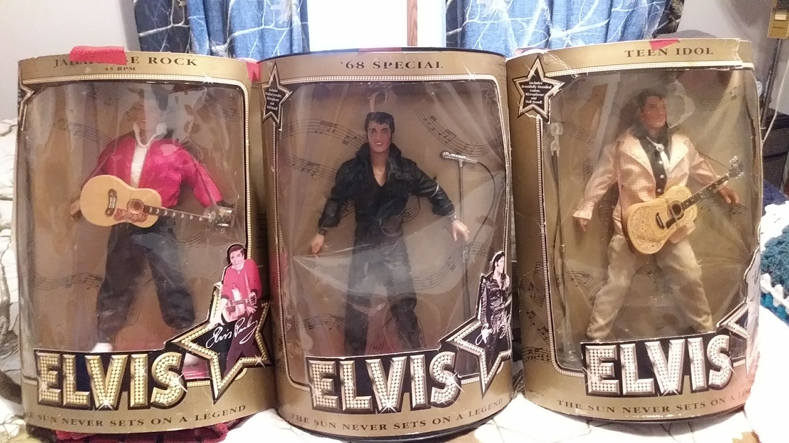 Elvis dolls
