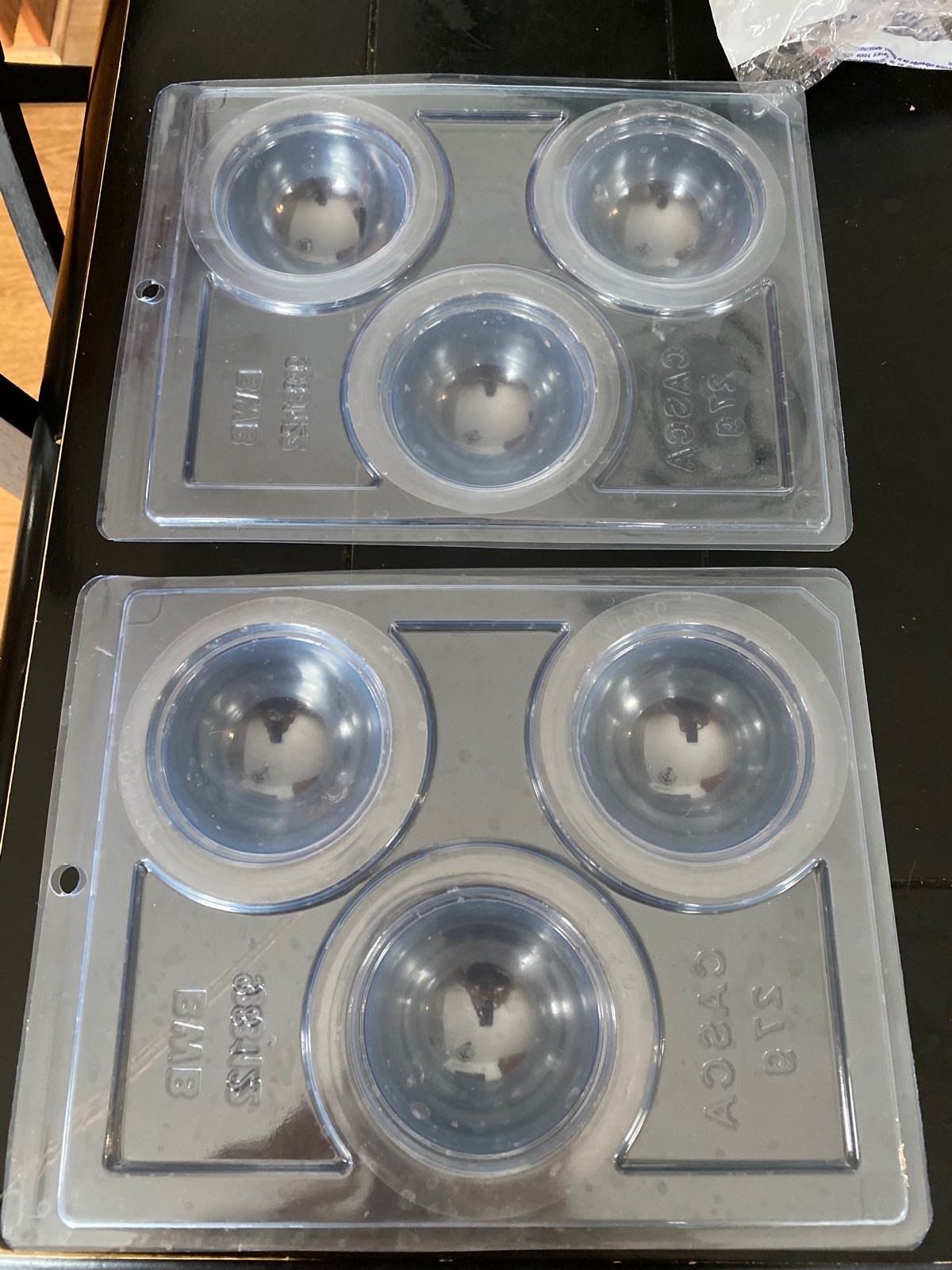 Coco bomb mold