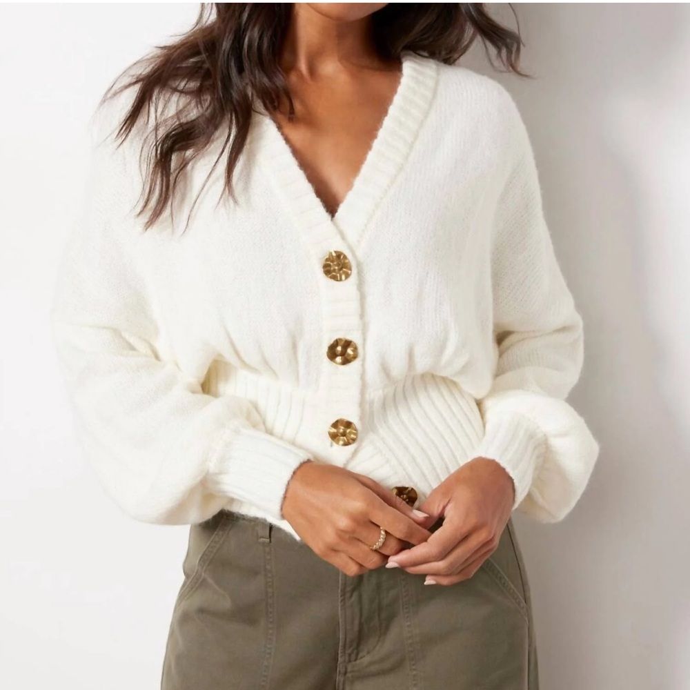 Farm Rio off white button down bubble knit oversized cardigan