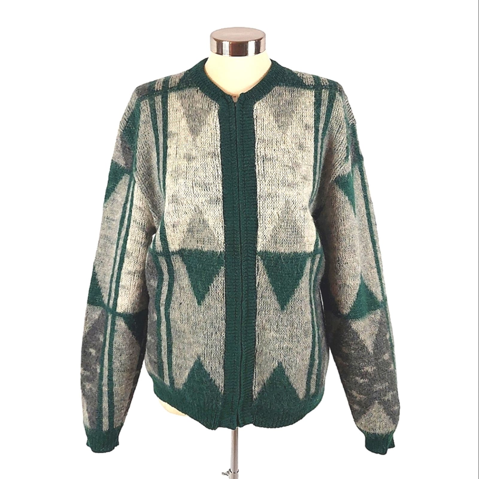Penney’s Towncraft Vintage Virgin Mohair Wool Cardigan. Size L