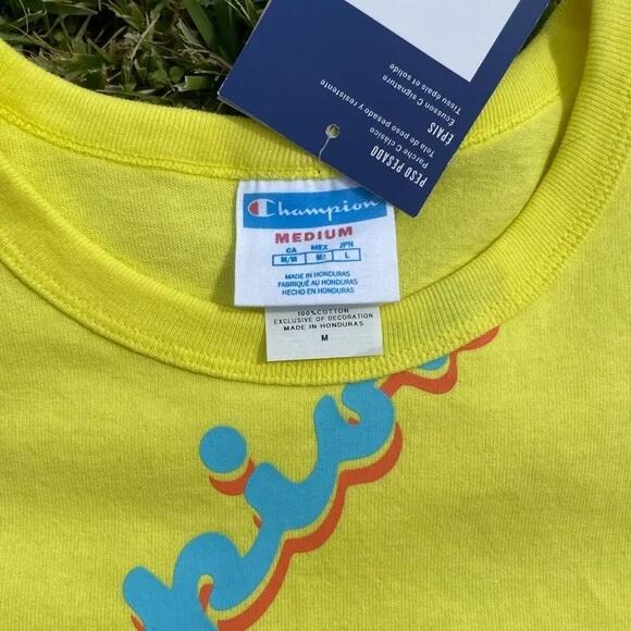 Champion Men Yellow AOP Size Medium Logo sale T Shirt
