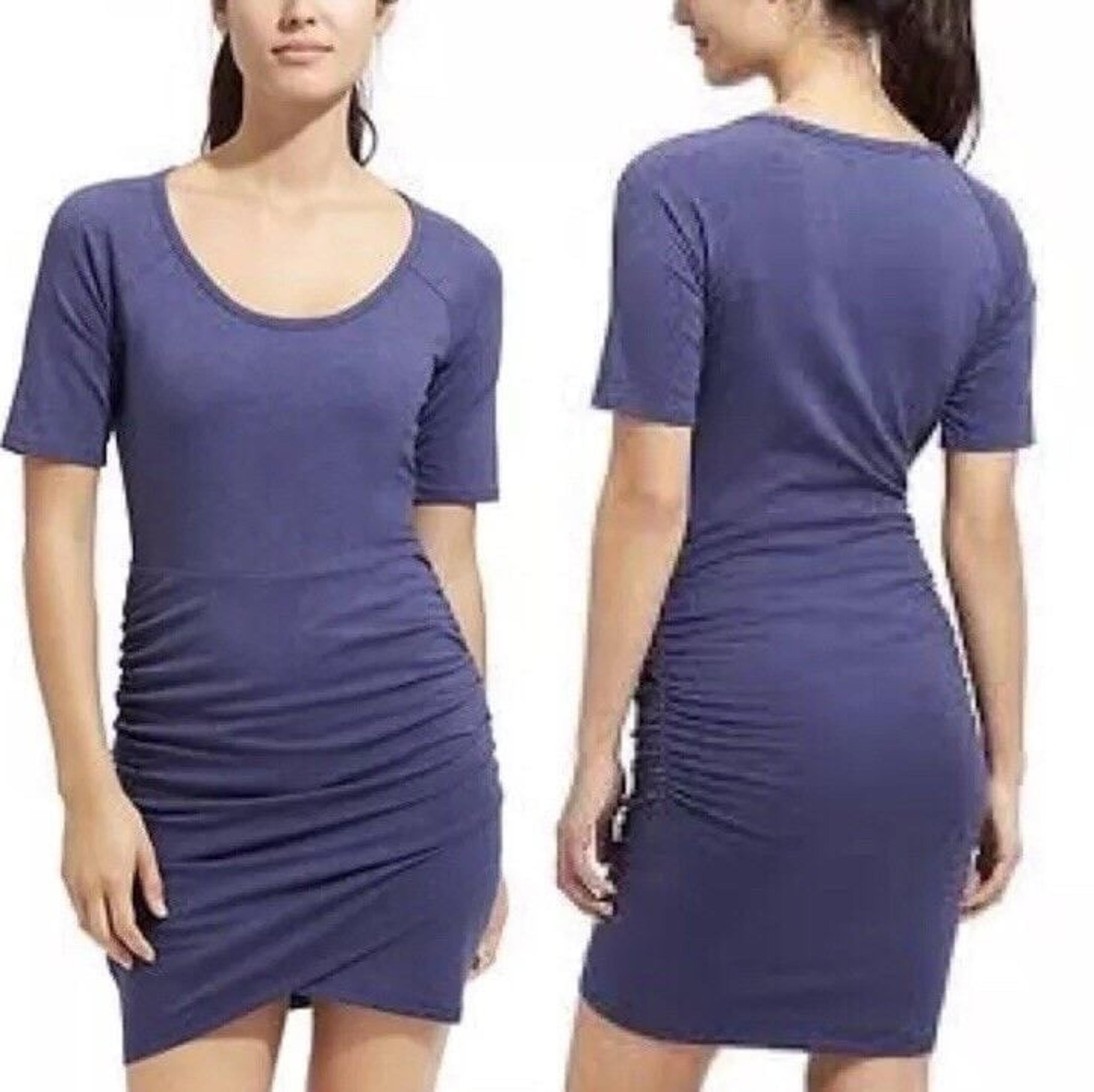 athleta seeker tee dress size medium
