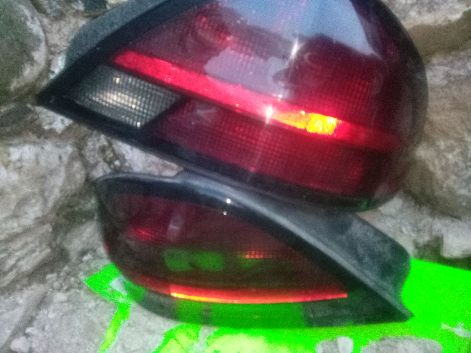 1999-2005 grandam tail lights
