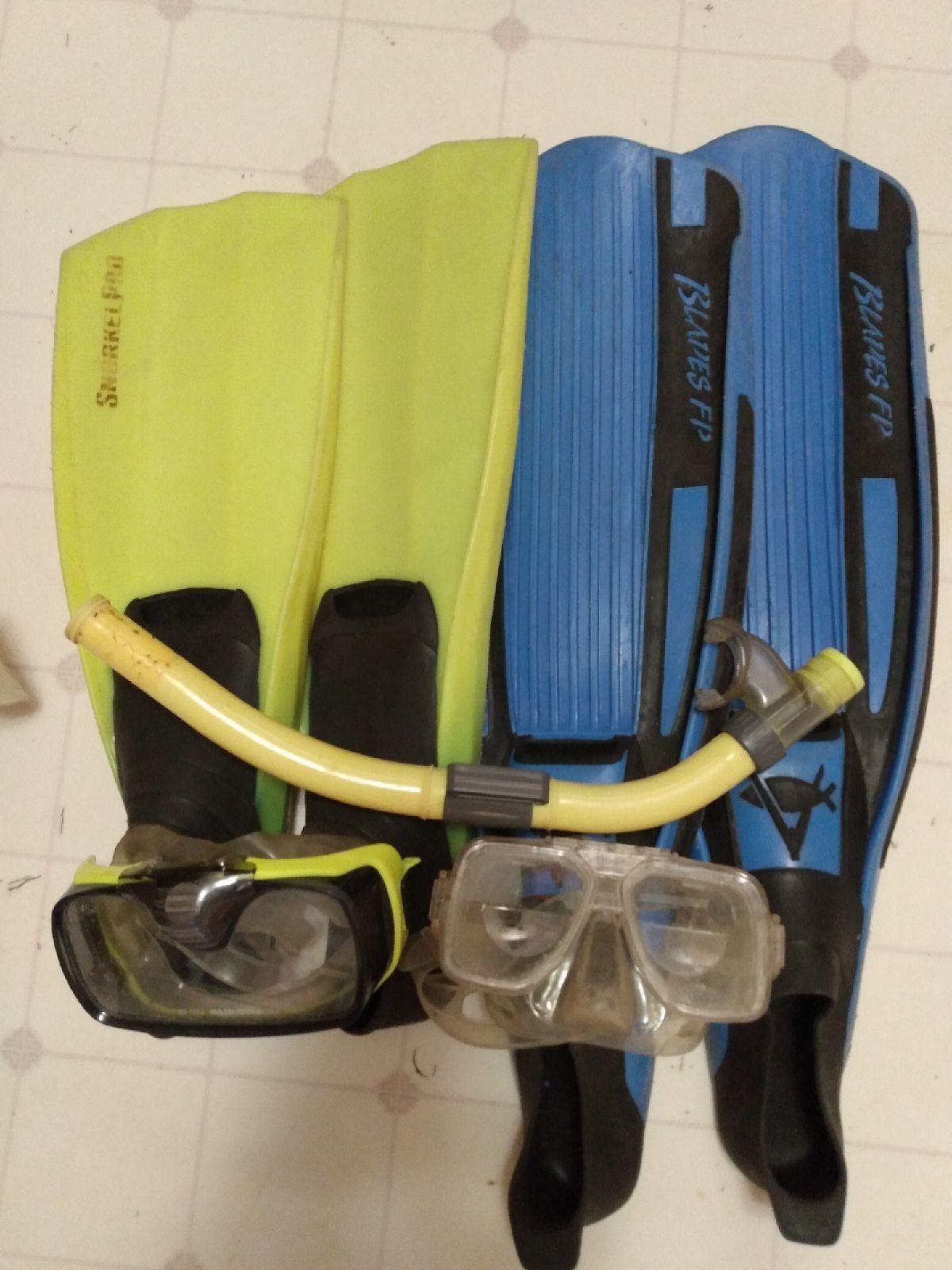 Snorkeling set for two