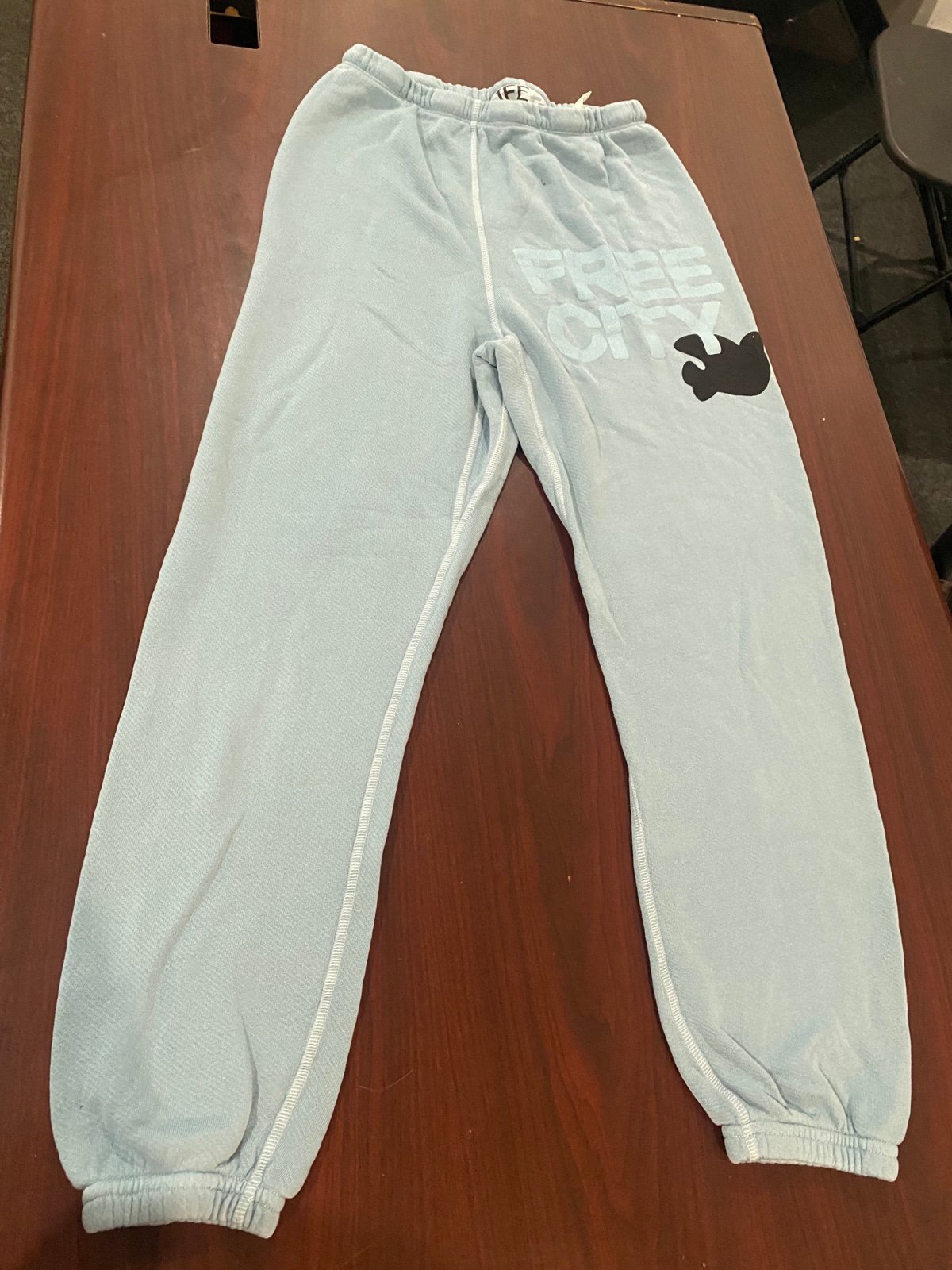 Freecity blue sweatpants