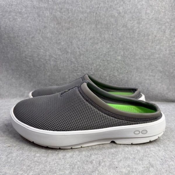 Oofos OOcoozie Mens Shoes Size 10.5 Grey & White Slip On Mules Comfort Recovery