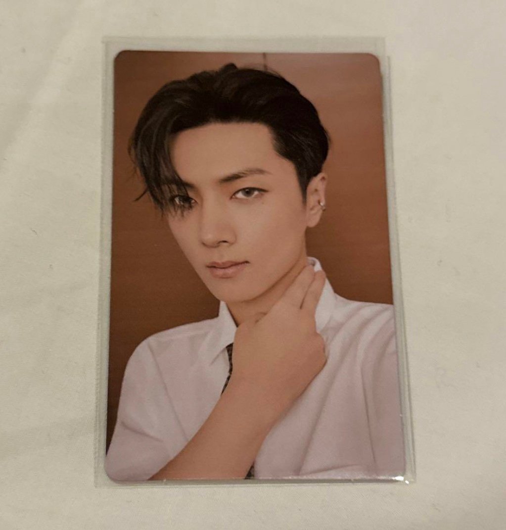ENHYPEN memorabilia dark moon jay weverse pop up photocard