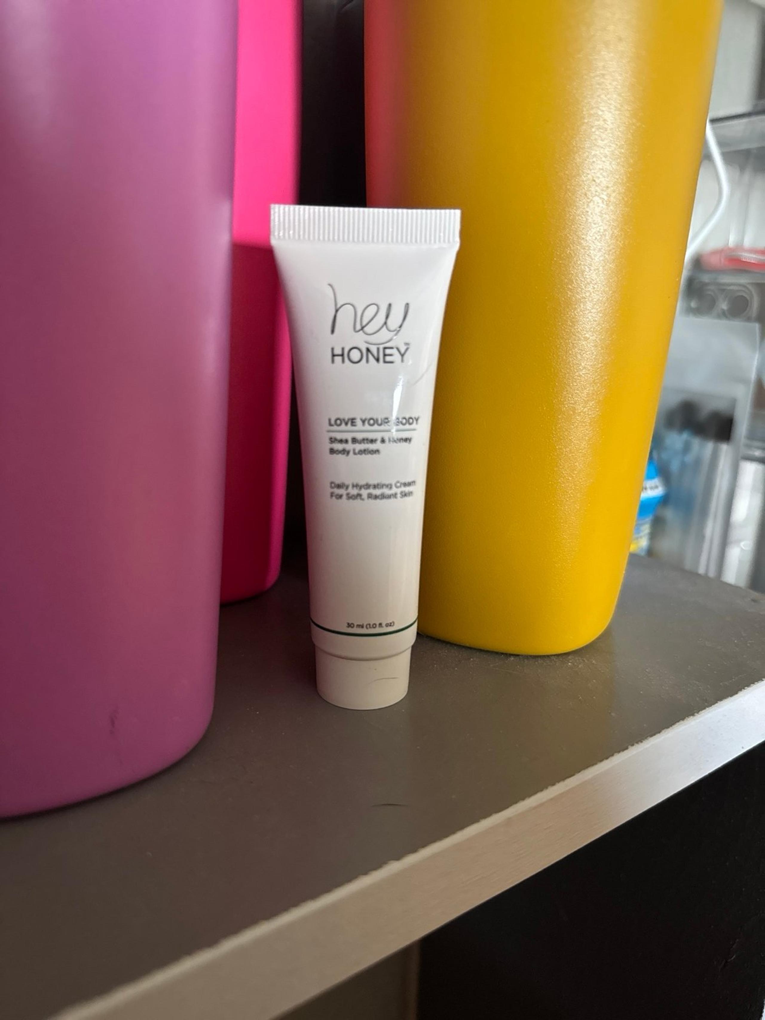 Hey Honey Love your Body Shea Butter & Honey Body Lotion Deluxe