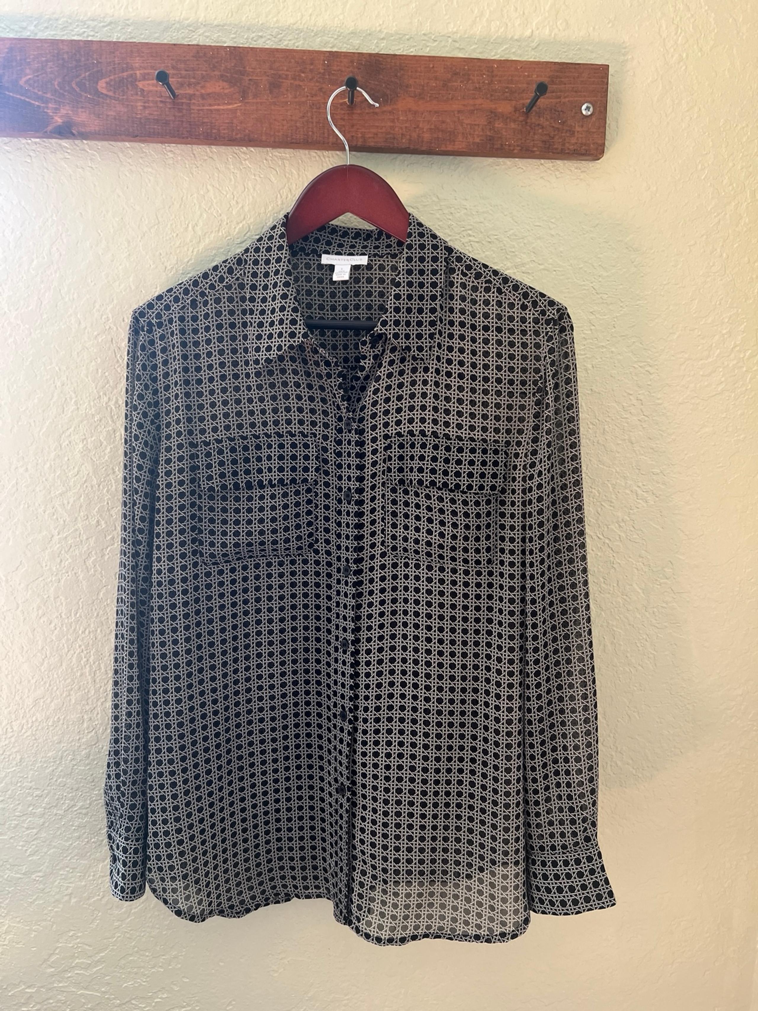 Charter Club Button Down Women’s Shirt Large