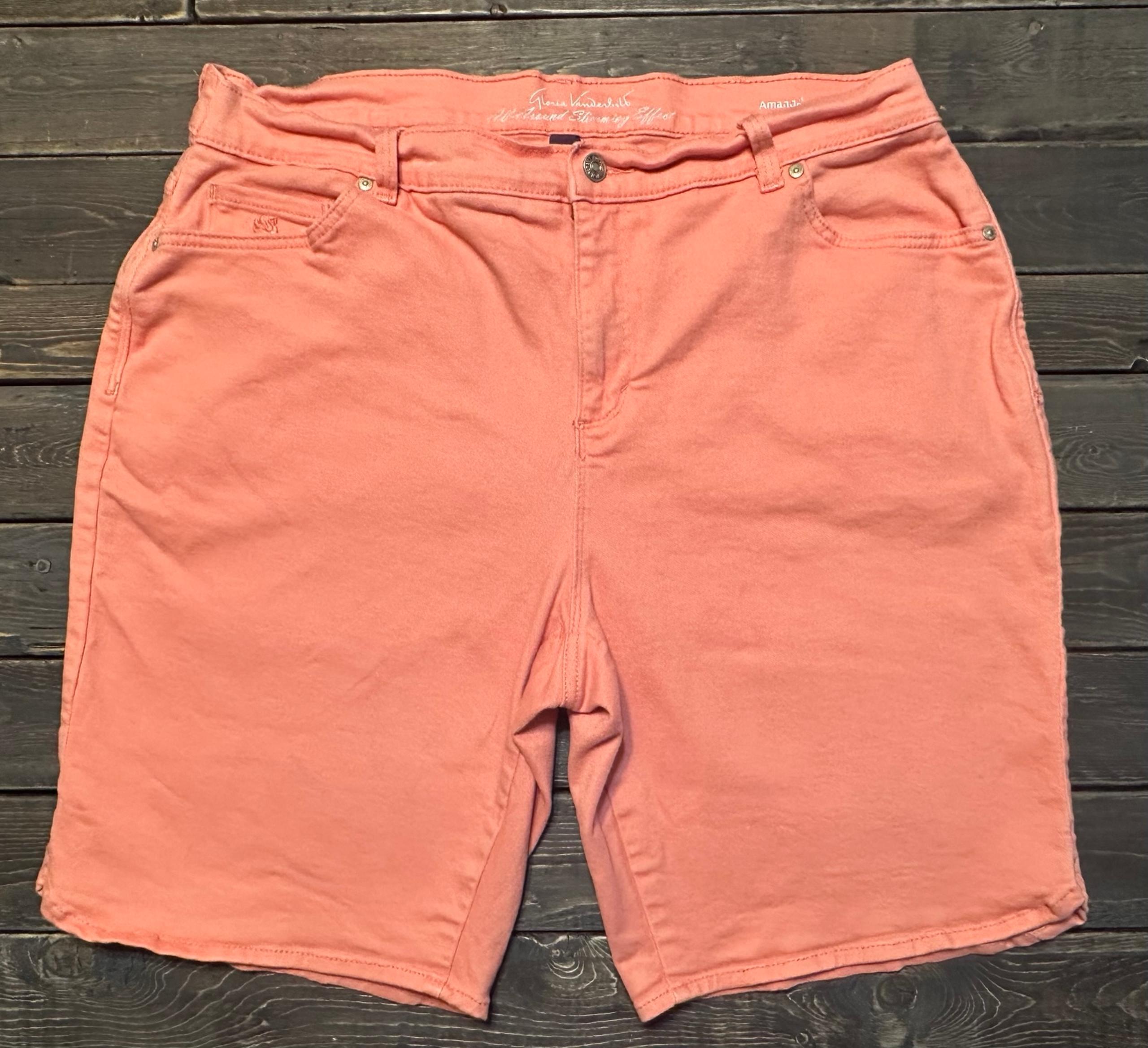 Gloria Vanderbilt all around slimming effect Amanda fit coral Bermuda shorts