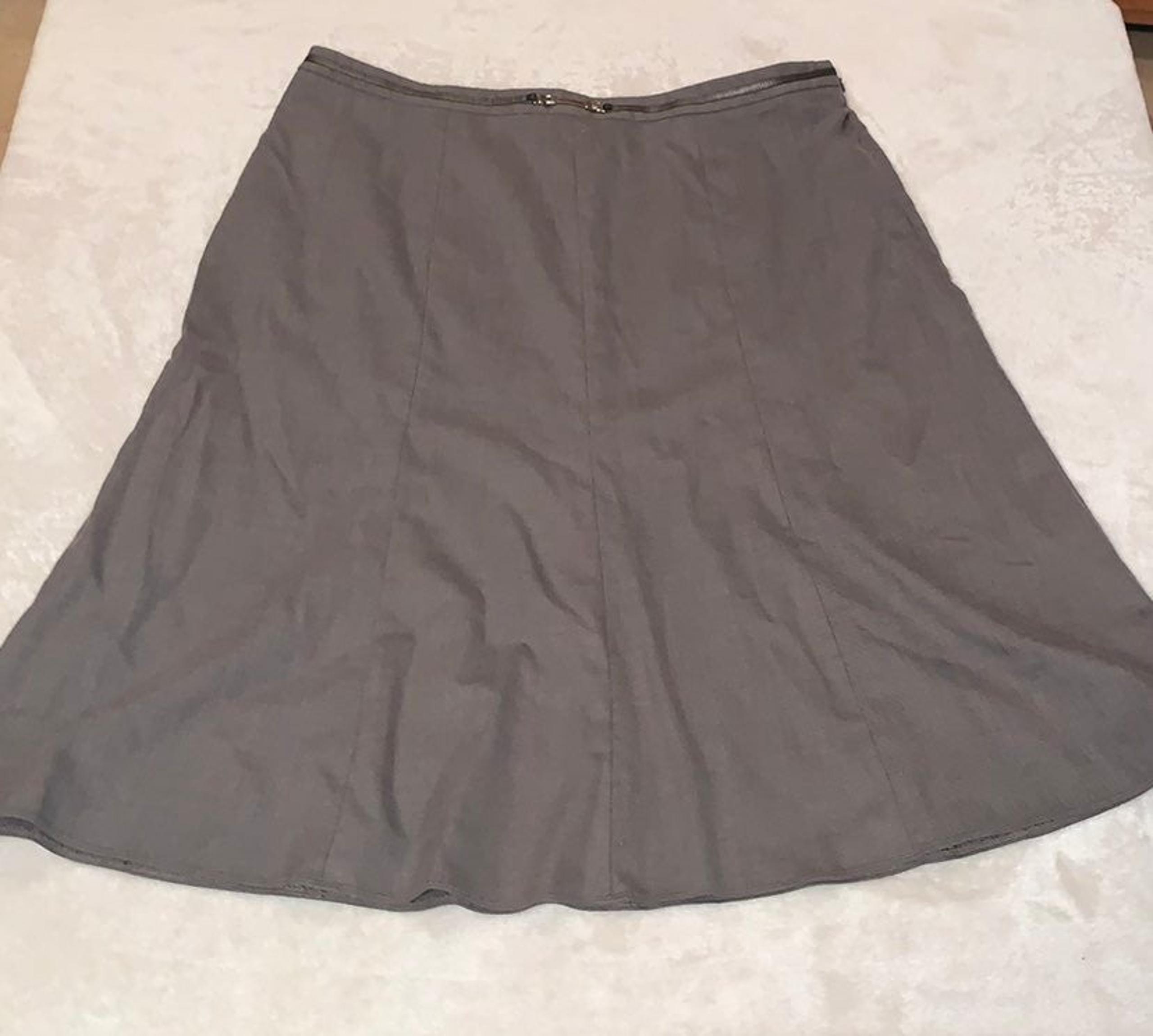East 5th Pencil Skirt