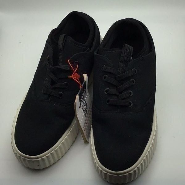 Pajar Canada Women’s Shoes Black Canvas Sneakers Lace-Up Size 10 White Cup Sole
