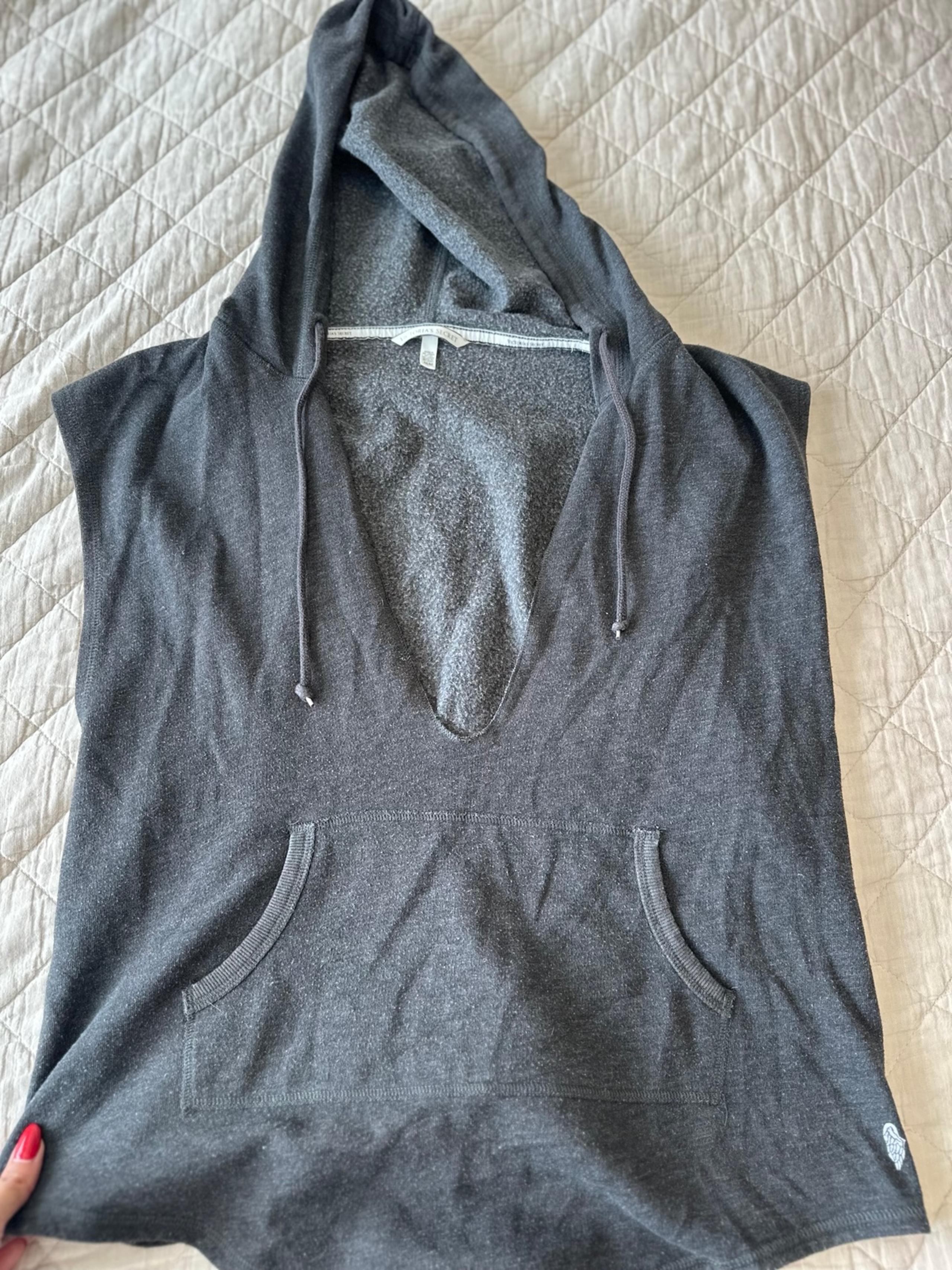 VICTORIA SECRET WOMEN CASUAL LOUNGE SLEEVELESS HOODIE GRAY SWEATER PULLOVER M