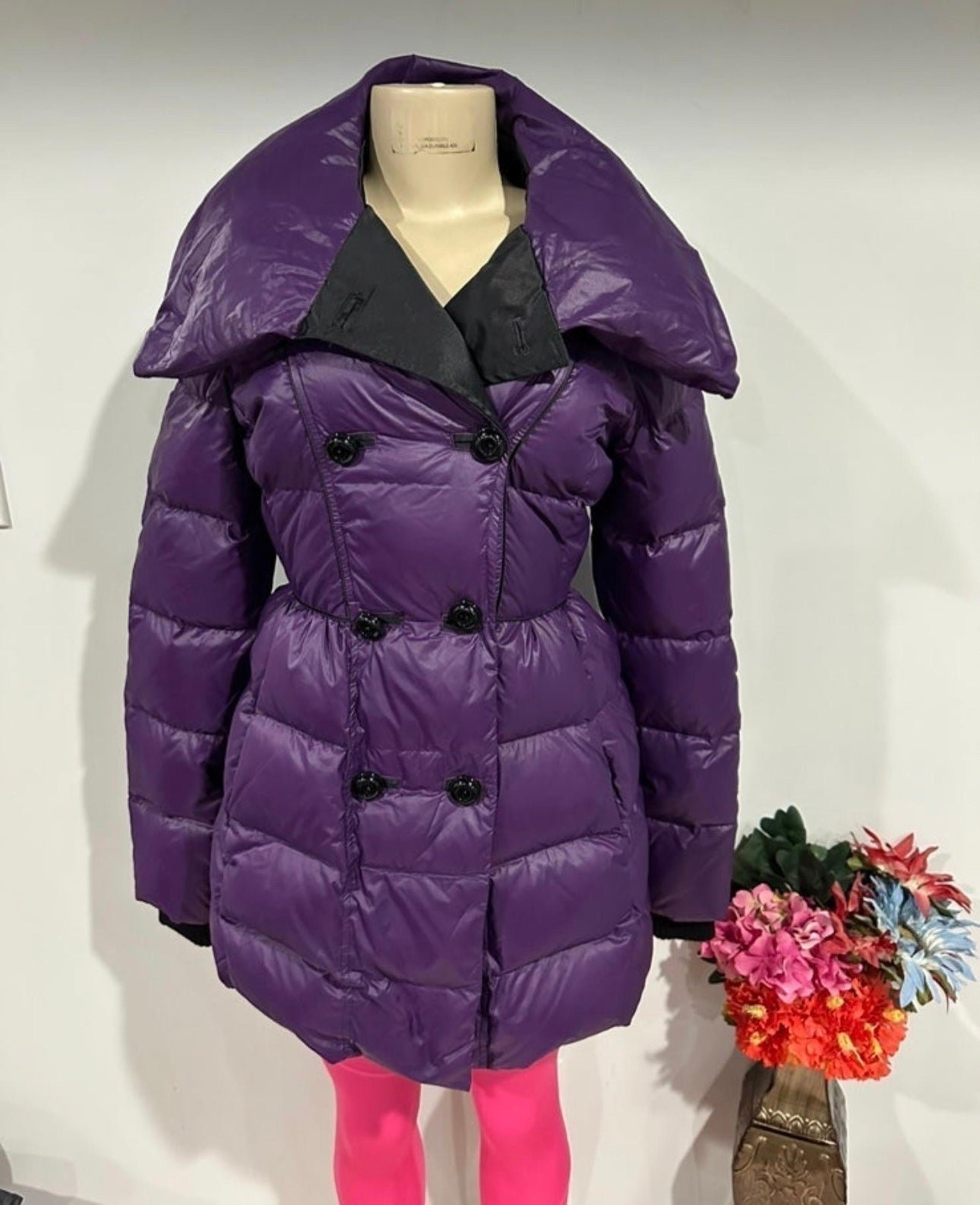 Juicy couture coat size small women purple down puffer