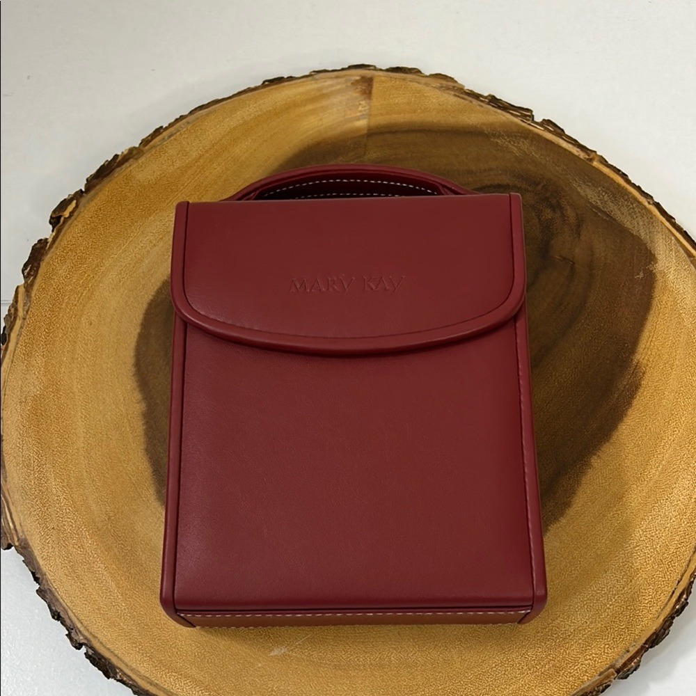 Mary Kay Red Leather Ladies Travel Jewelry Case new