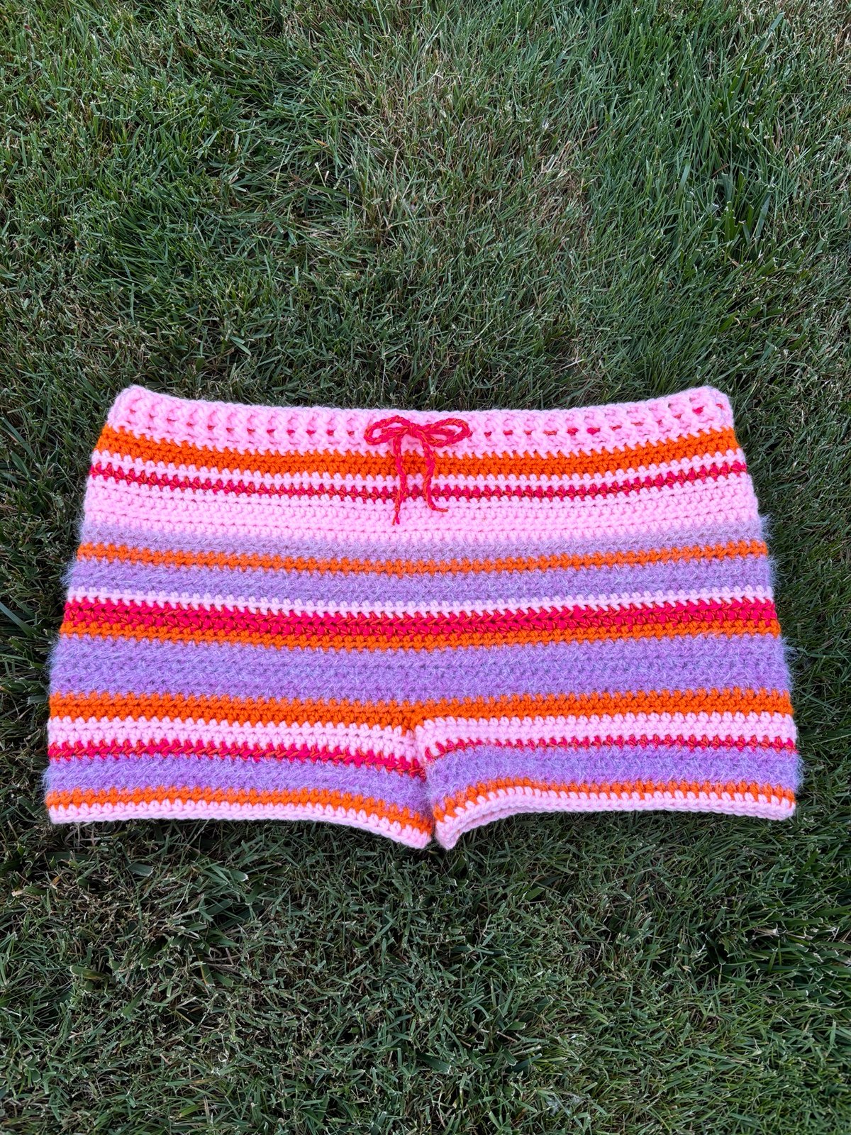 Crochet shorts pink and orange