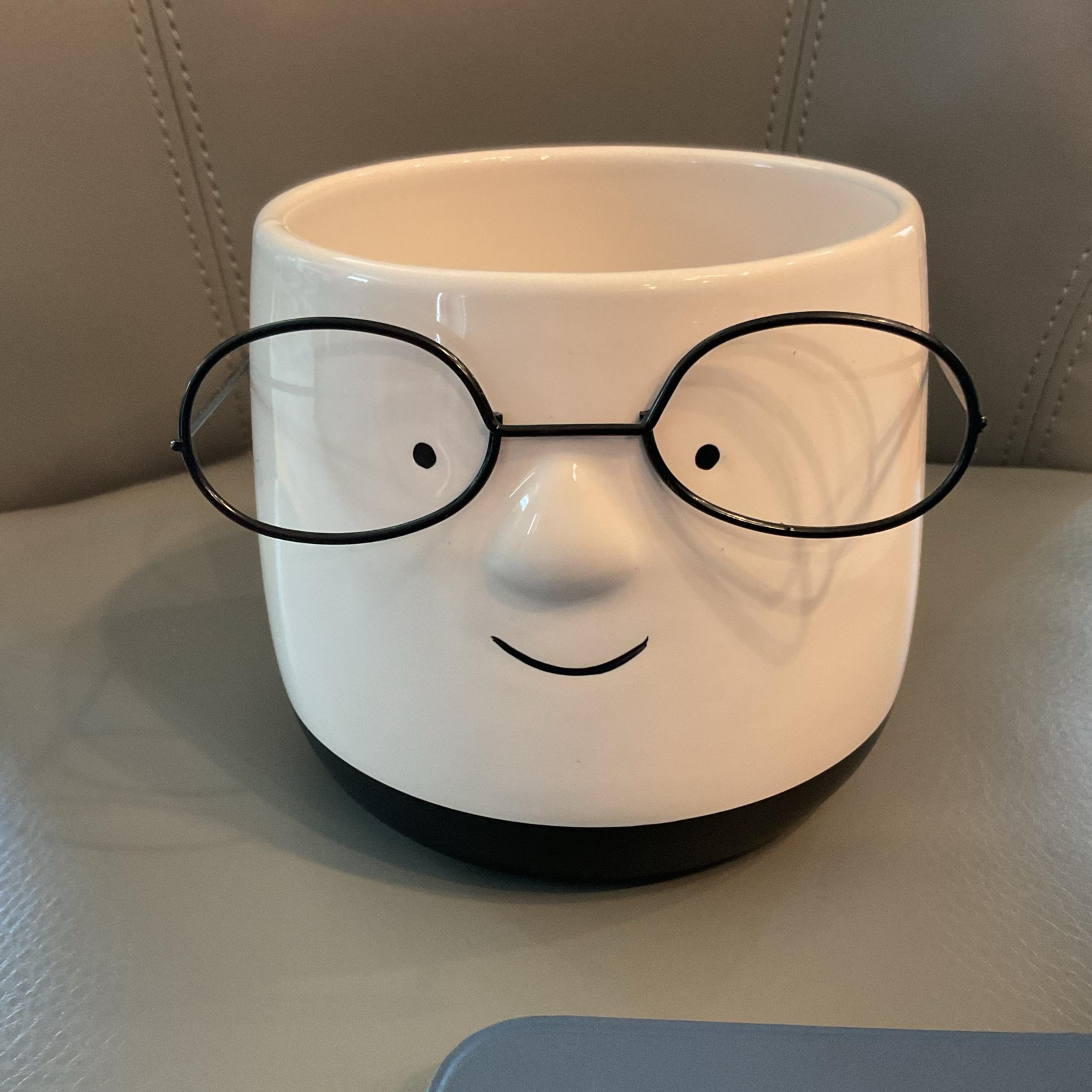 NWOT Trader Joe’s ceramic planter 4x4” fun man’s face w/attached eye glasses