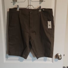 NWT Volcom Road Trip Short, Olive Green, Logos, Pockets, Size 32