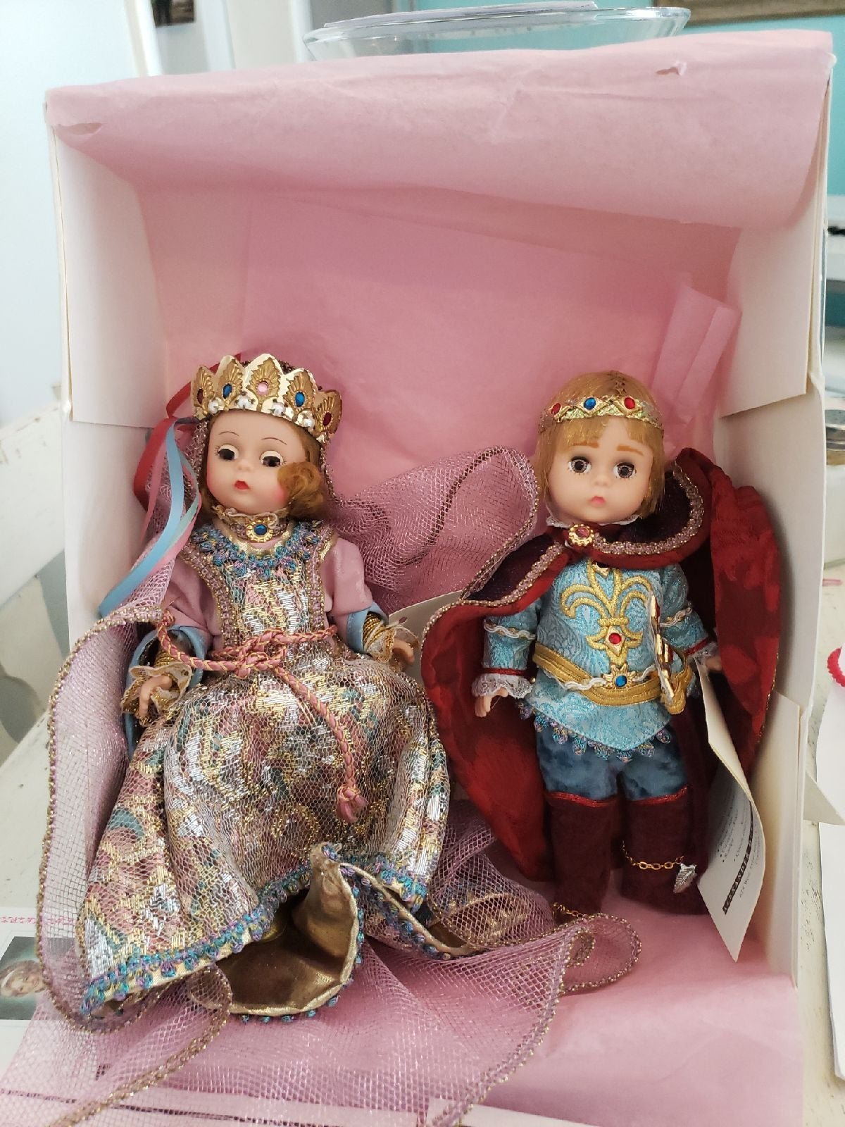 NIB Madame Alexander Camelot pair