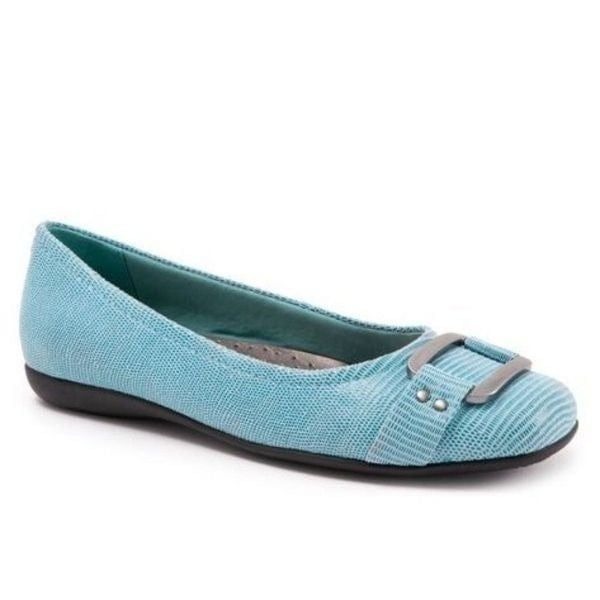Trotters Aqua Signature Leather Ballet Flats, size 9 1/2