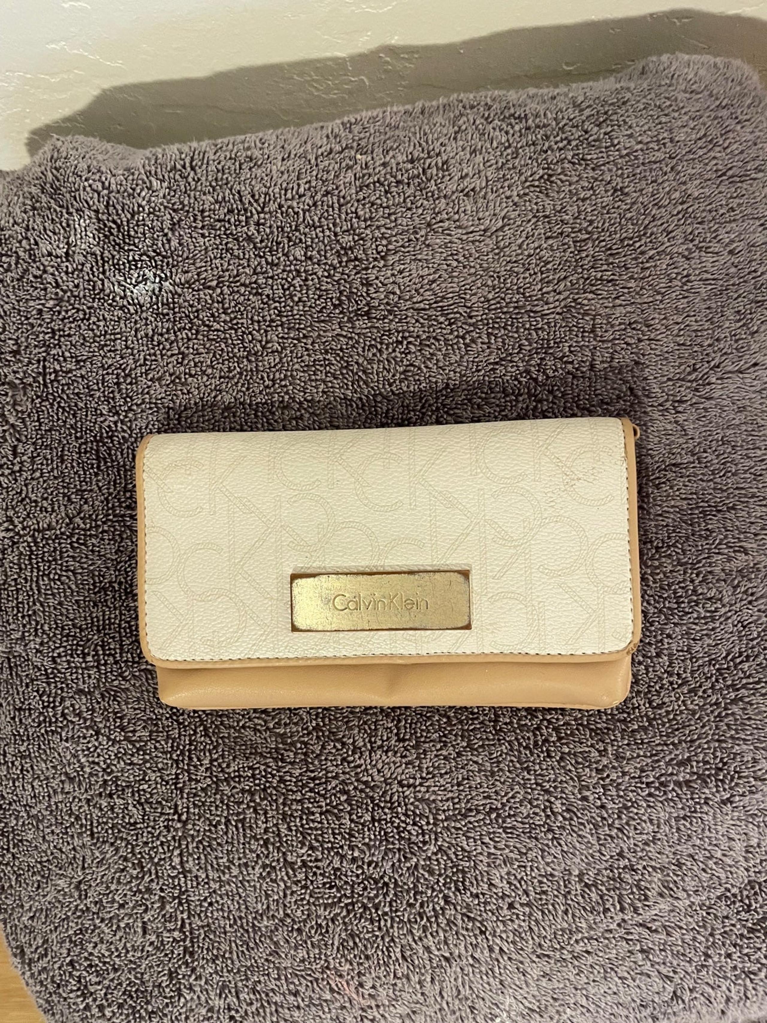 Women’s Calvin Klein wallet