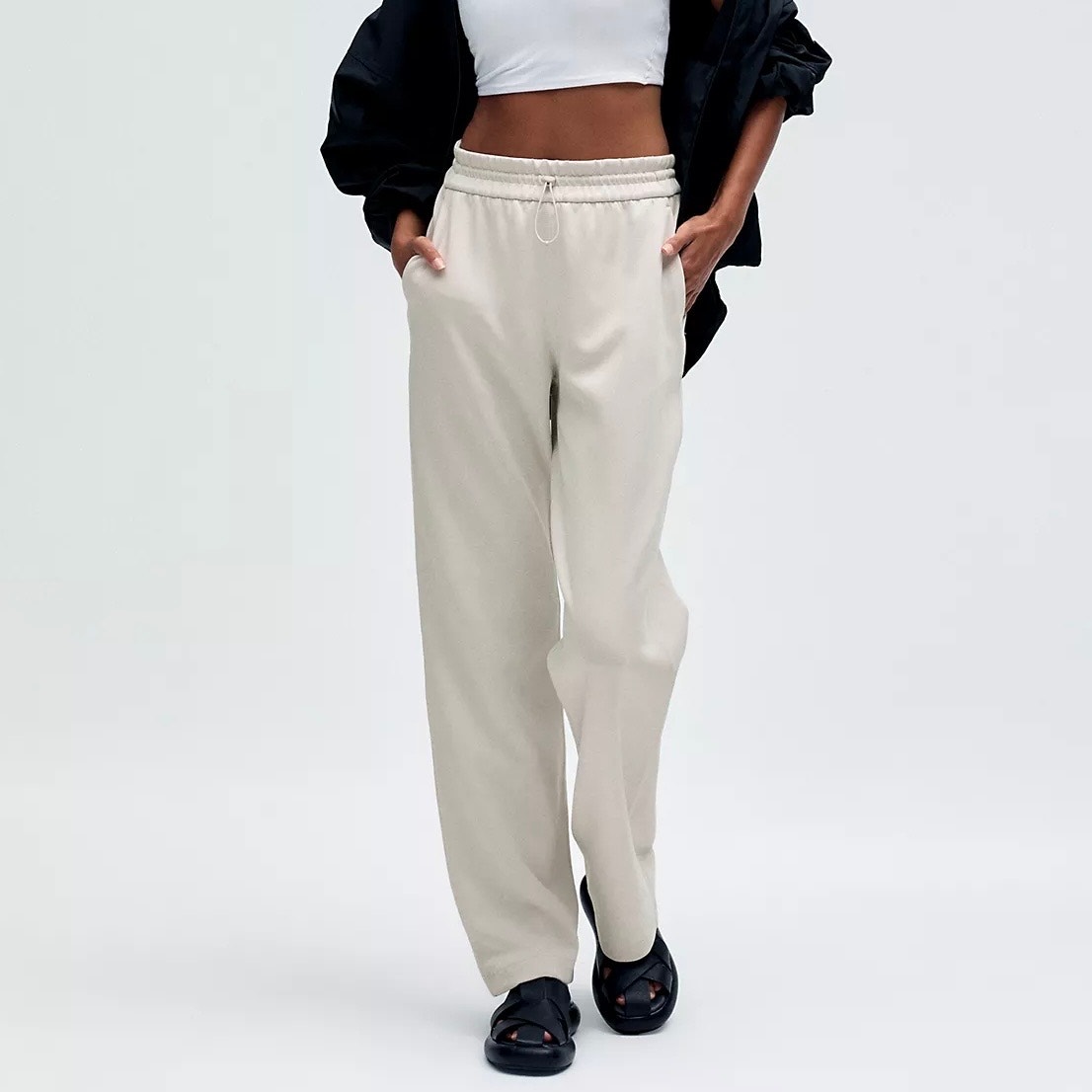 Lululemon | Softstream High-Rise Pant Regular in color Bone