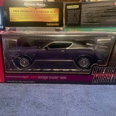 1971 DODGE SUPER BEE 440 /PURPLE/BLACK ERTL 1/1002 WORLD WIDE ITEM AMM1056 RARE