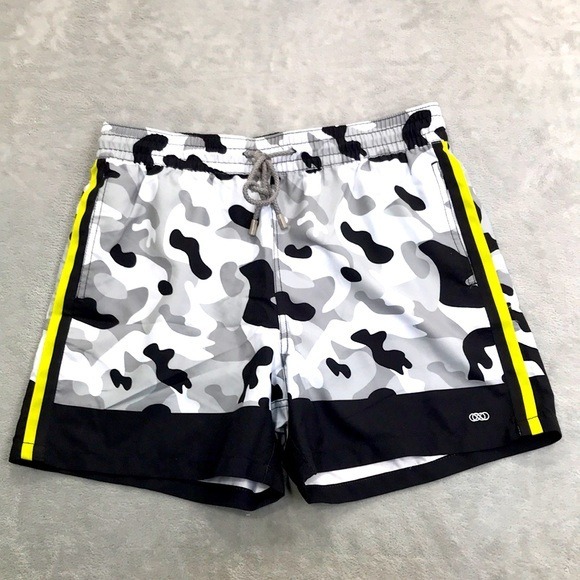 Le Club Black, White, and Gray Camo Swim Trunks Size XL New