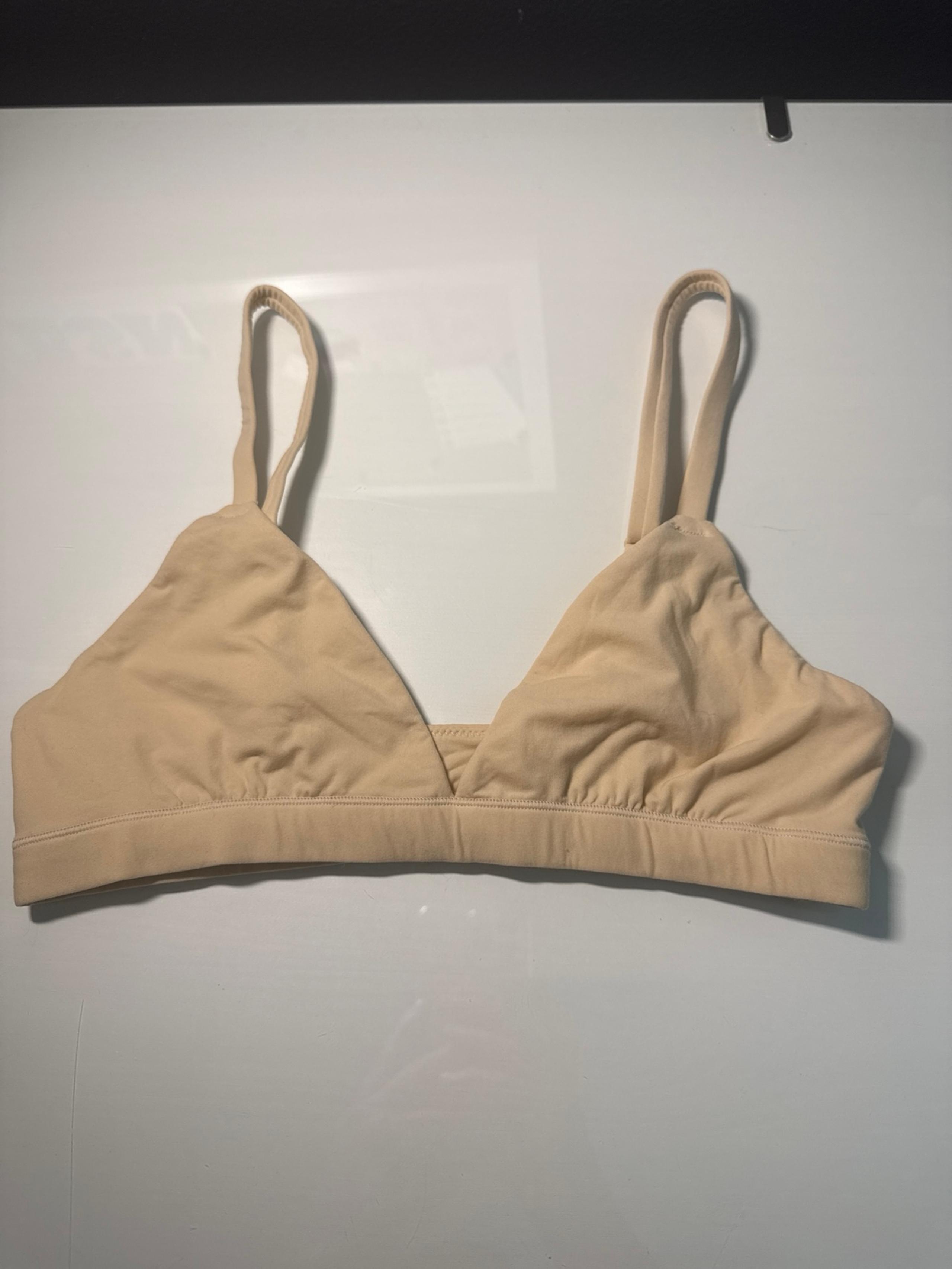 Skims bra size small