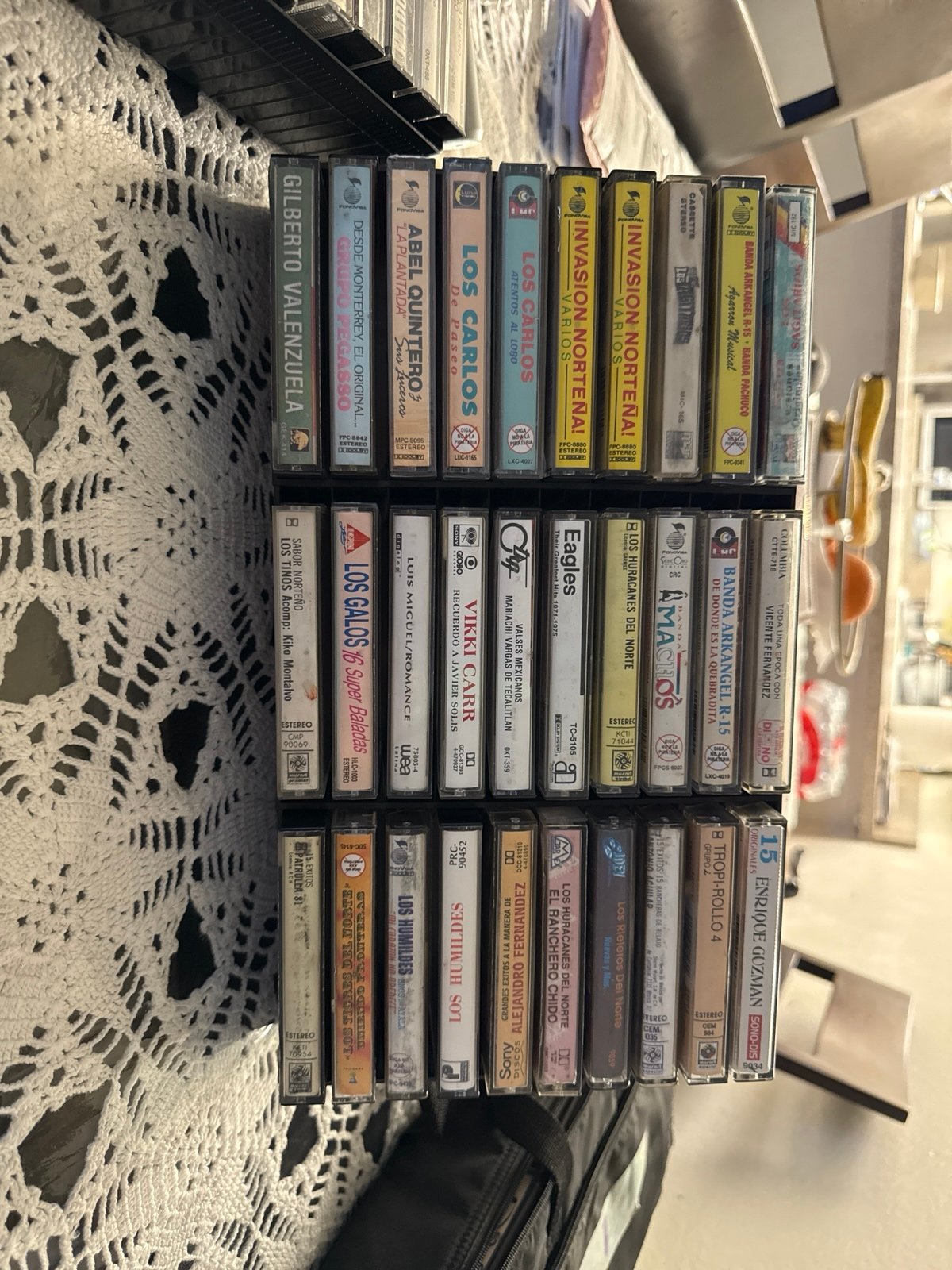 Mexican Spanish cassette lot 30 , Banda machos Tigres del Norte etc