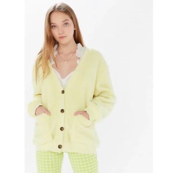 URBAN OUTFITTERS Yellow Teddy Bear Cardigan Sweater Jacket Size Small