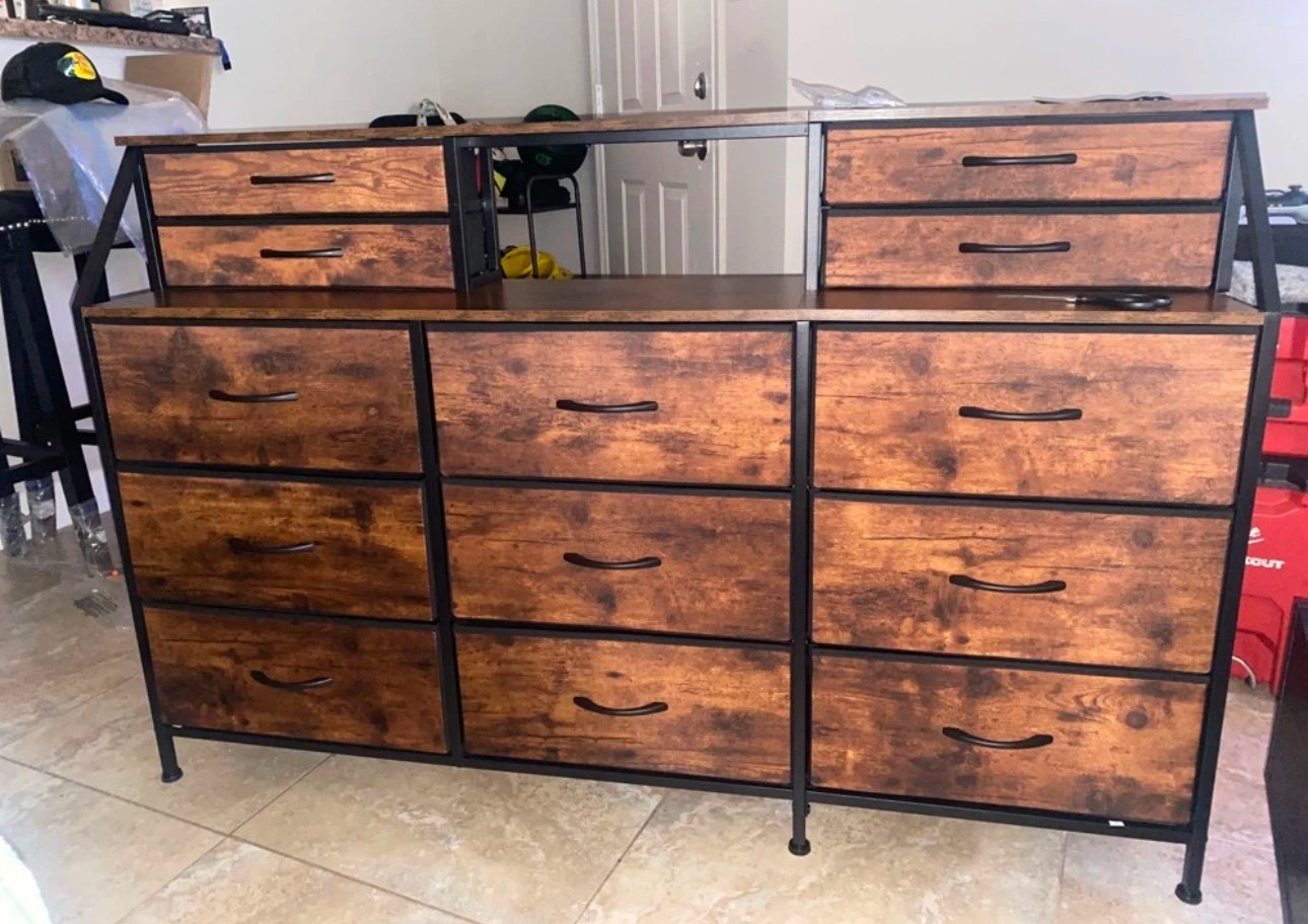 Dresser