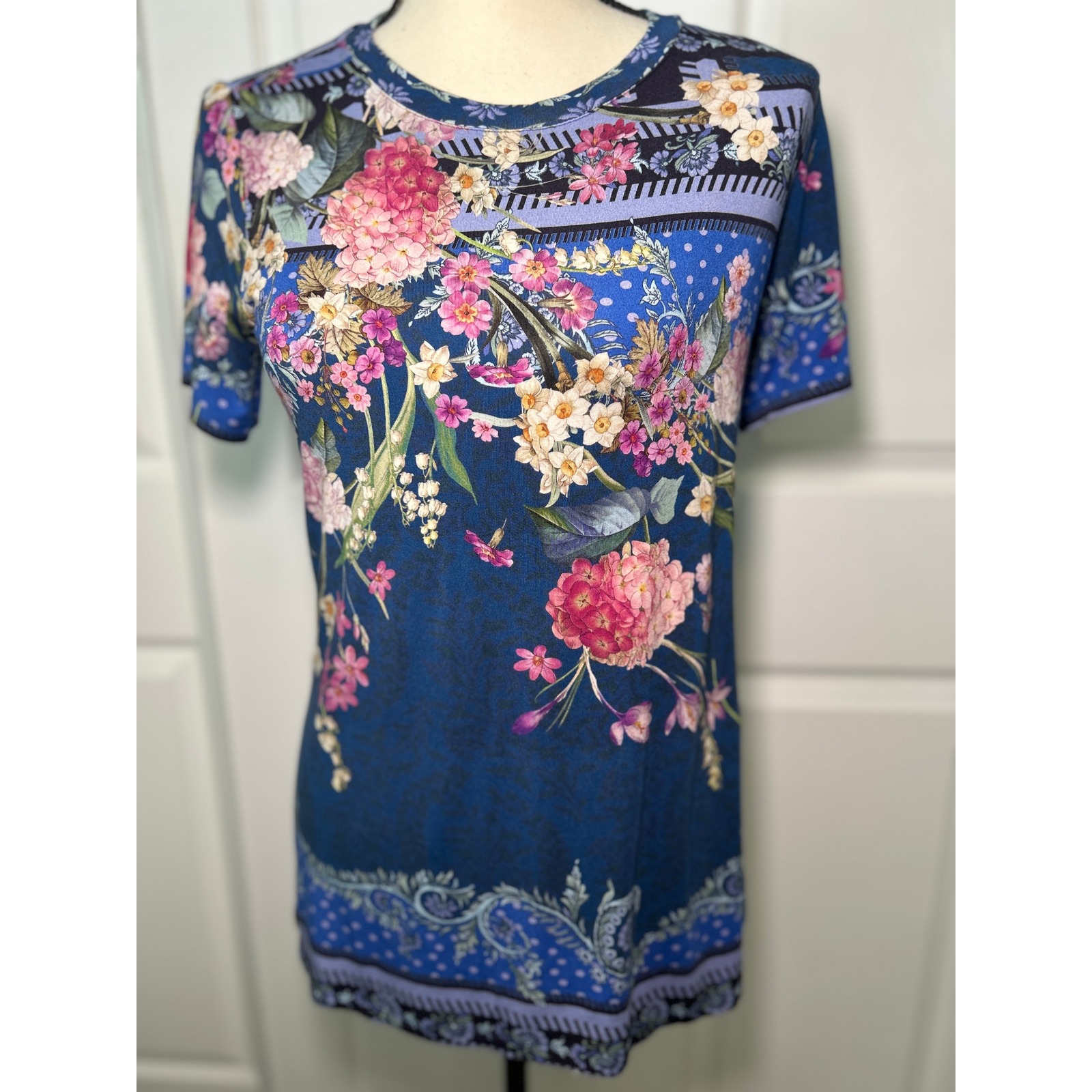 Johnny Was Revive Floral Short Sleeve Special Tee Top Blouse Navy Blue XS Shirt
