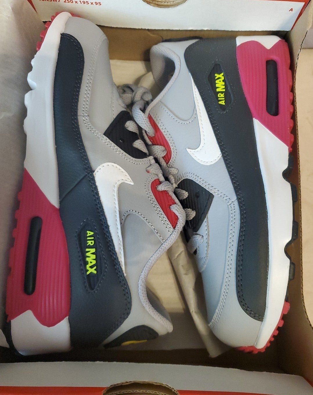 2.5y Nike Air Max 90 Leather Shoes
