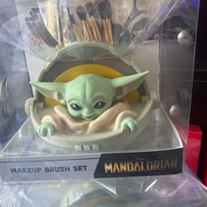 Disney makeup brushes