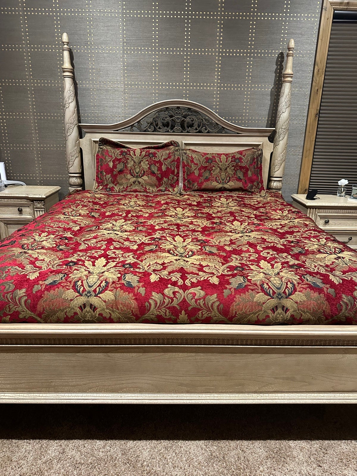 Comforter