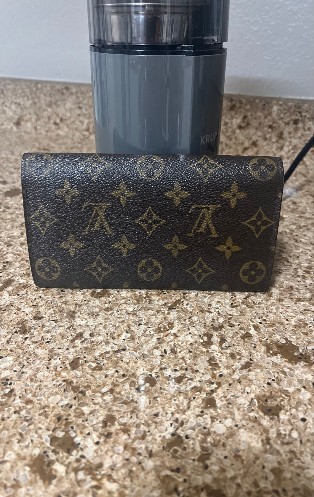 Louis Vuitton pochette monnaie shops credit long wallet