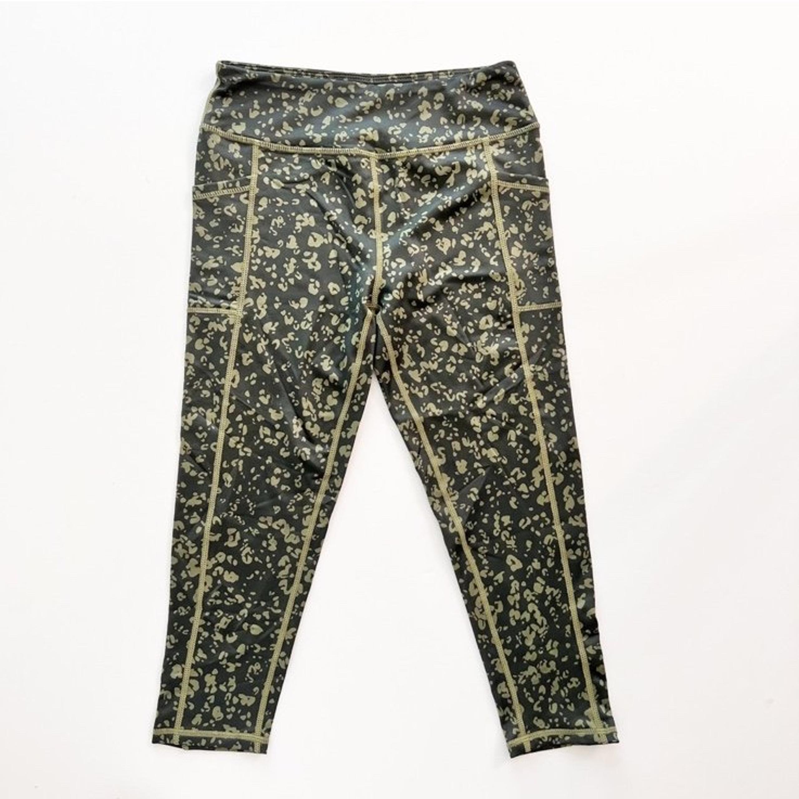 NWOT Zella active pants