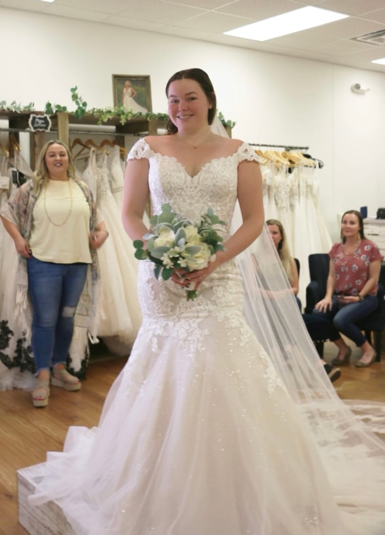 Martin Thornburg Wedding Dress (Style #220276)