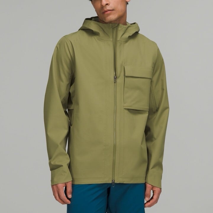 Lululemon Outpour StretchSeal Jacket - Size XXL
