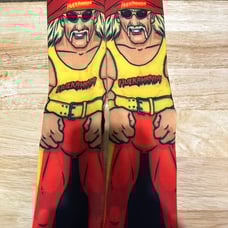 WWE EXTREMELY LIGHTLY USED HULK HOGAN ROCK ‘EM SOCKS L/XL
