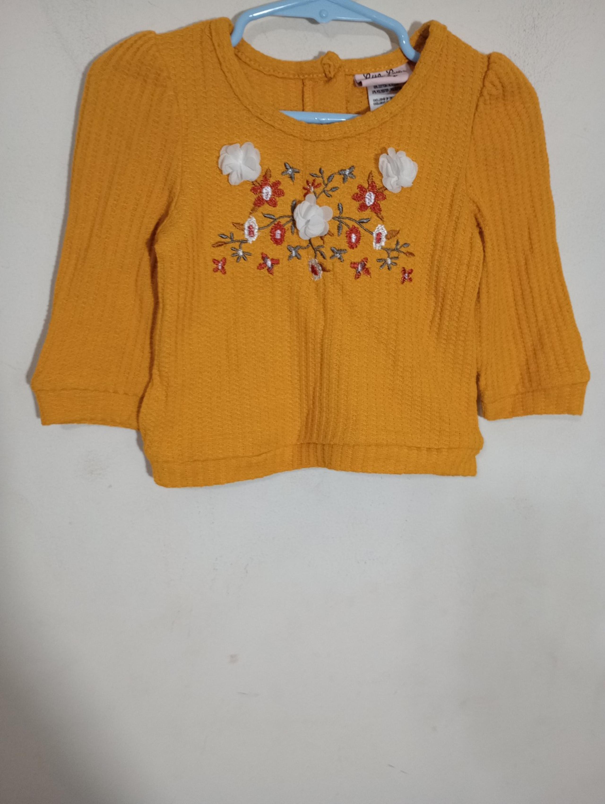 Little Lass Baby Girl Size 12M Sweater