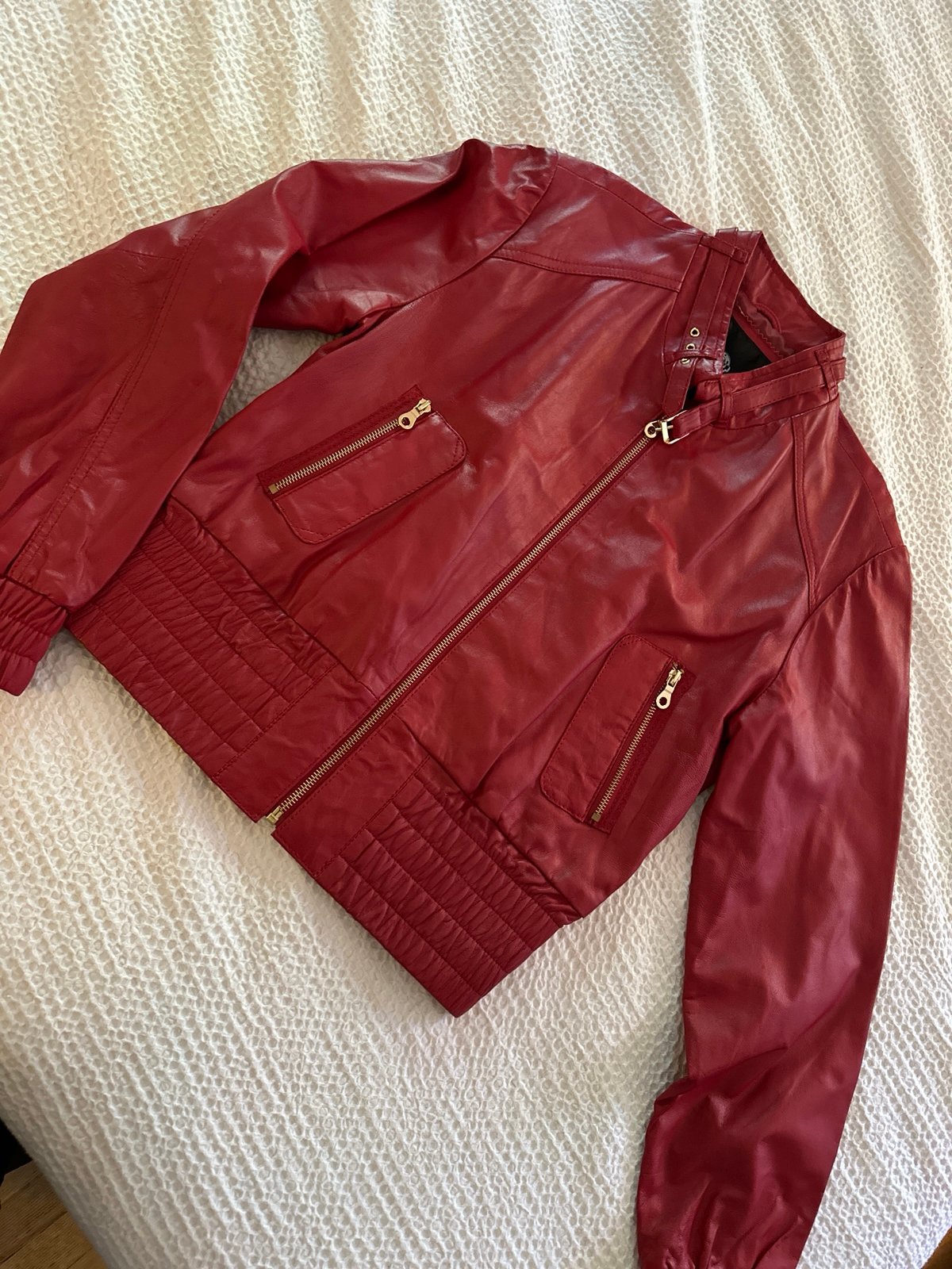 Red Zip up Bomber Lambskin Jacket, L