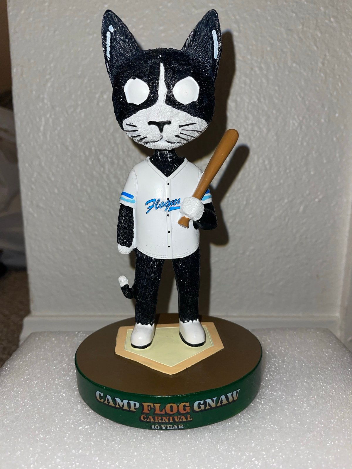 Camp flog gnaw bobblehead
