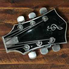 Guitar belt buckle guitar