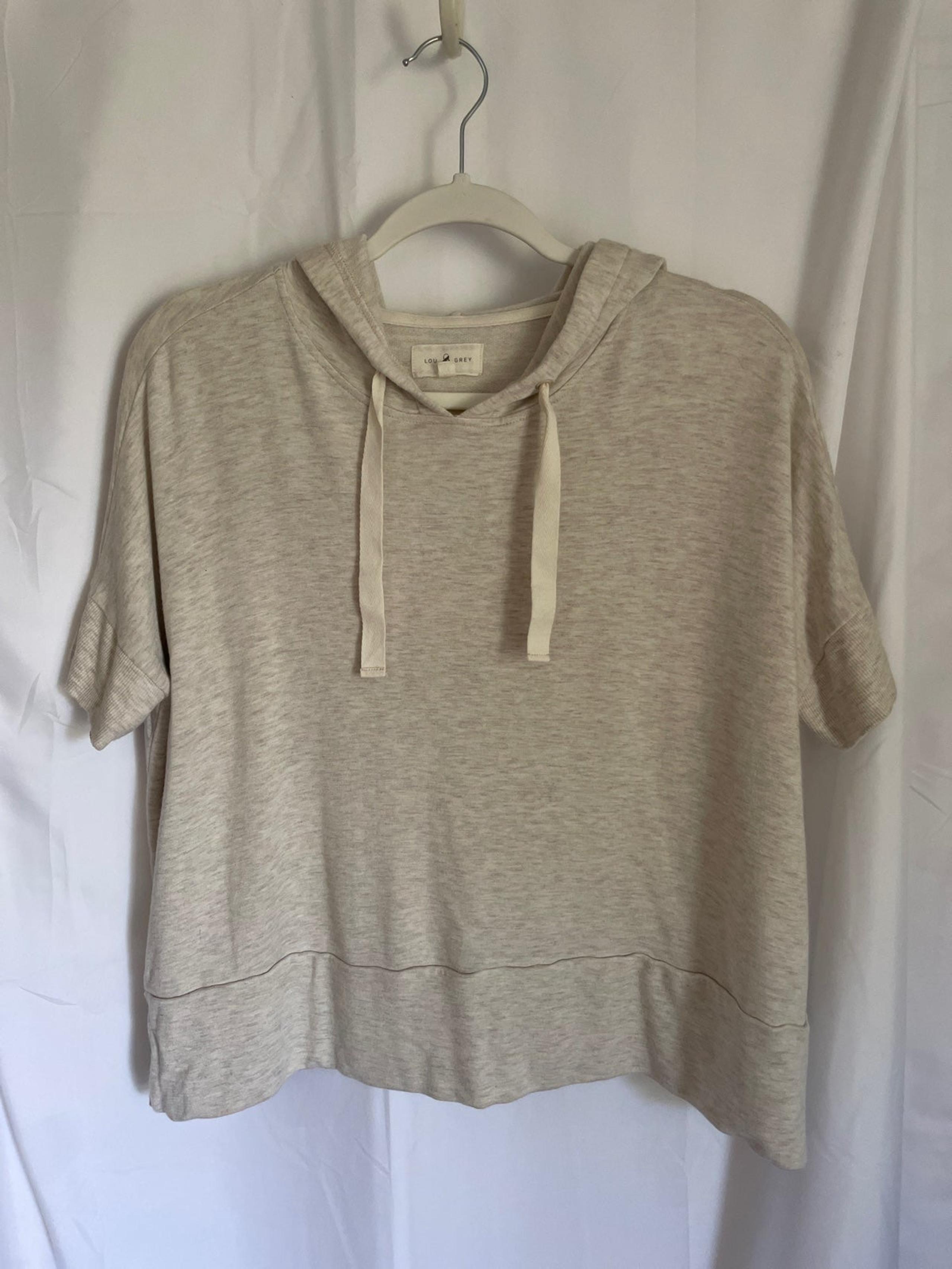 Lou & Grey Womens Small Beige Short Sleeve Hoodie top
